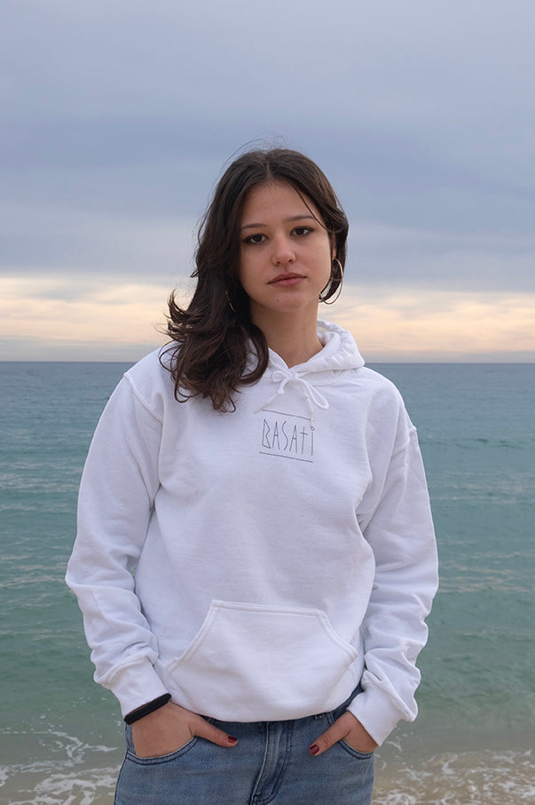 Ainuri white hoodie