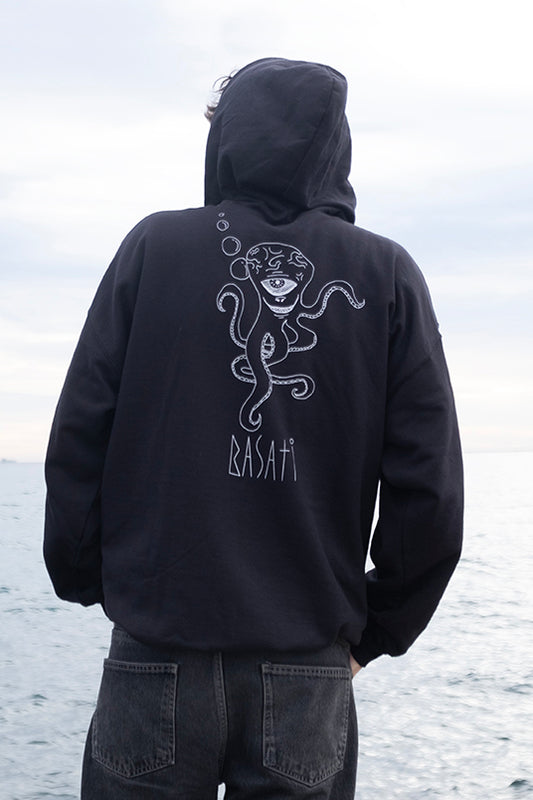 Garroa black hoodie